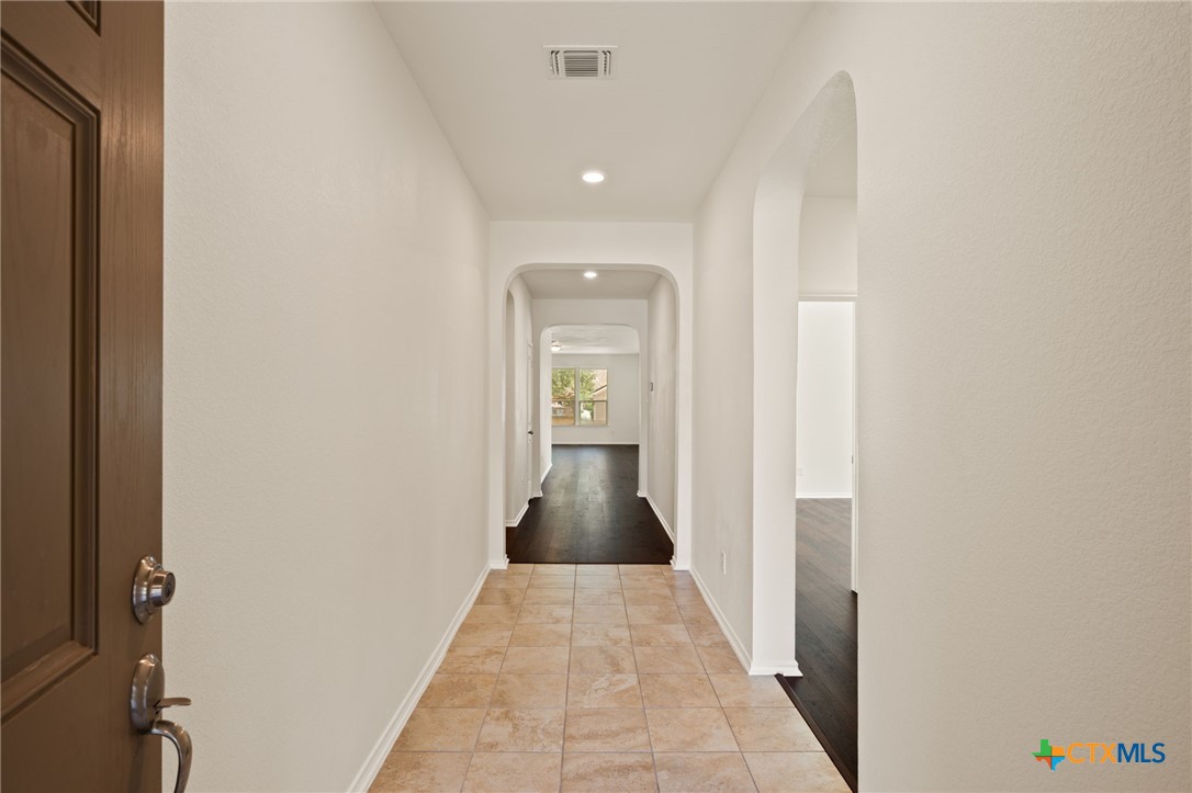 509 Sheepshank Drive Property Photo 3