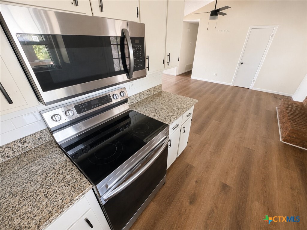 1709 Shoemaker Drive Property Photo 4