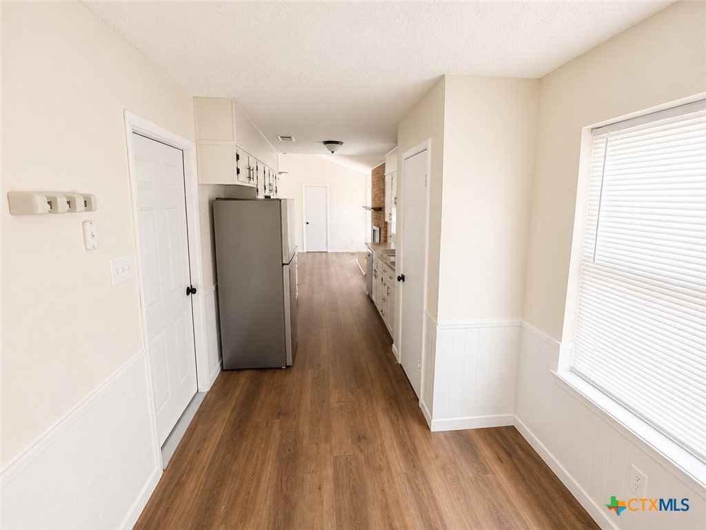 1709 Shoemaker Drive Property Photo 6