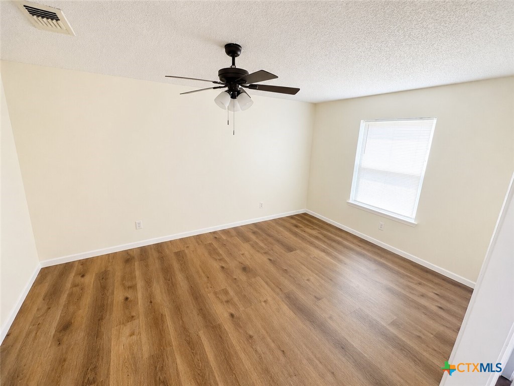 1709 Shoemaker Drive Property Photo 7