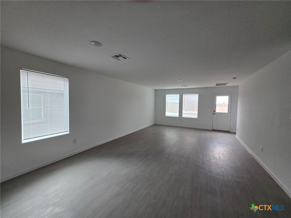 3557 Canyon Ridge Property Photo 2
