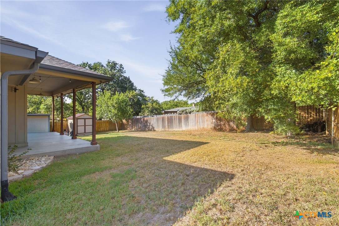 1202 S Willis Street Property Photo 38