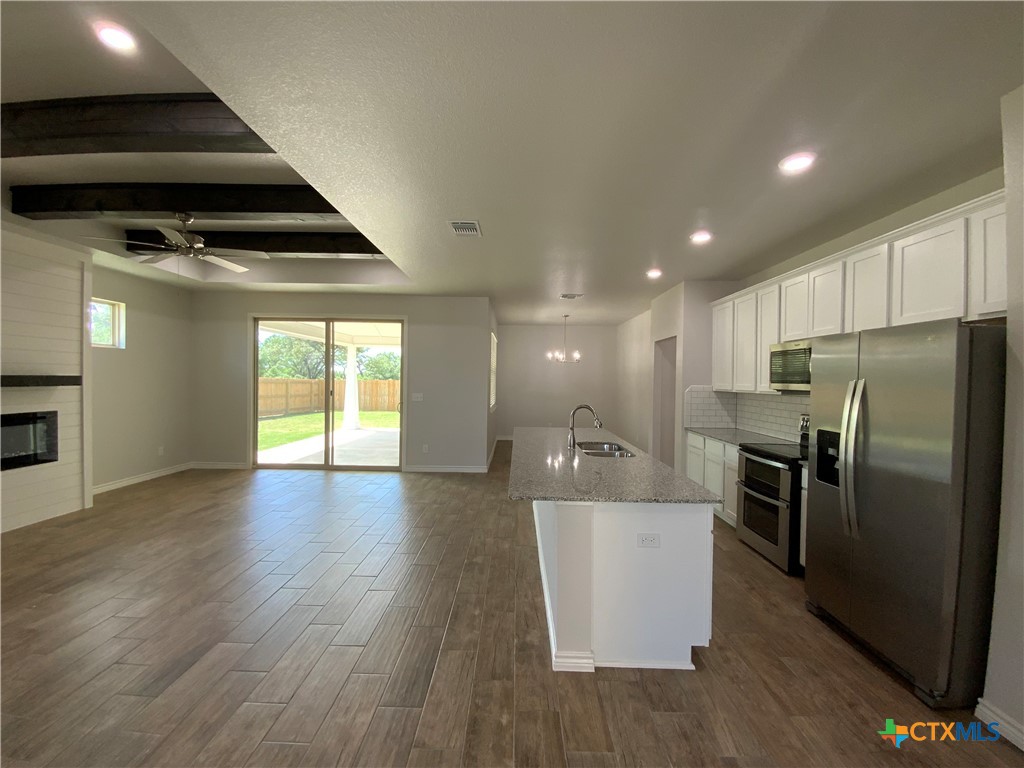 3103 Pistoia Trail Property Photo 2