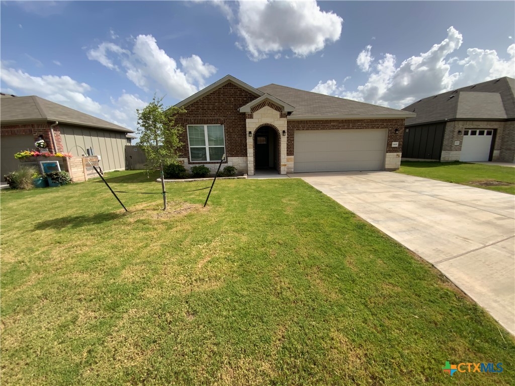 1905 Westphalia Drive Property Photo 1