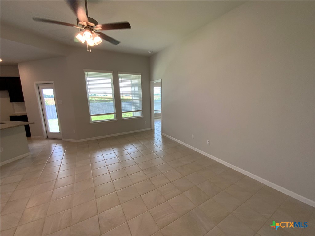 1905 Westphalia Drive Property Photo 3