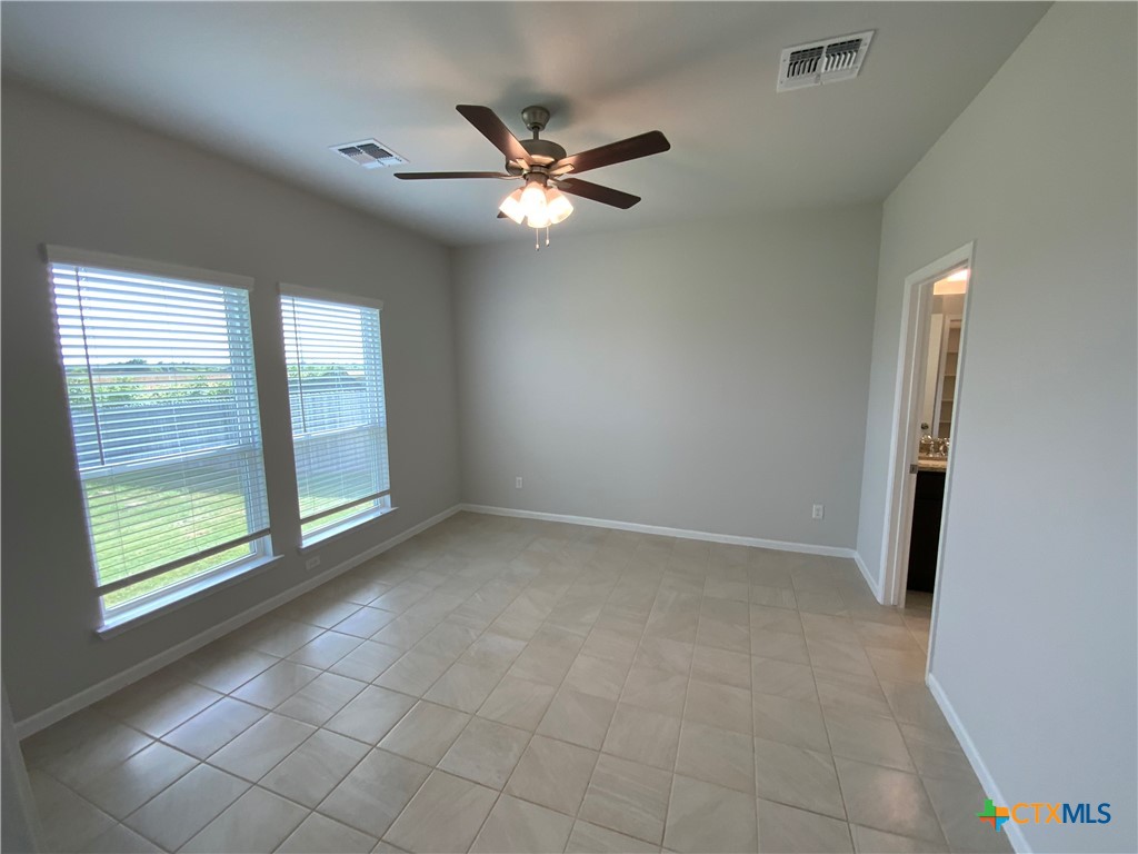 1905 Westphalia Drive Property Photo 7