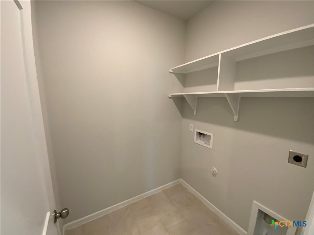 1905 Westphalia Drive Property Photo 11