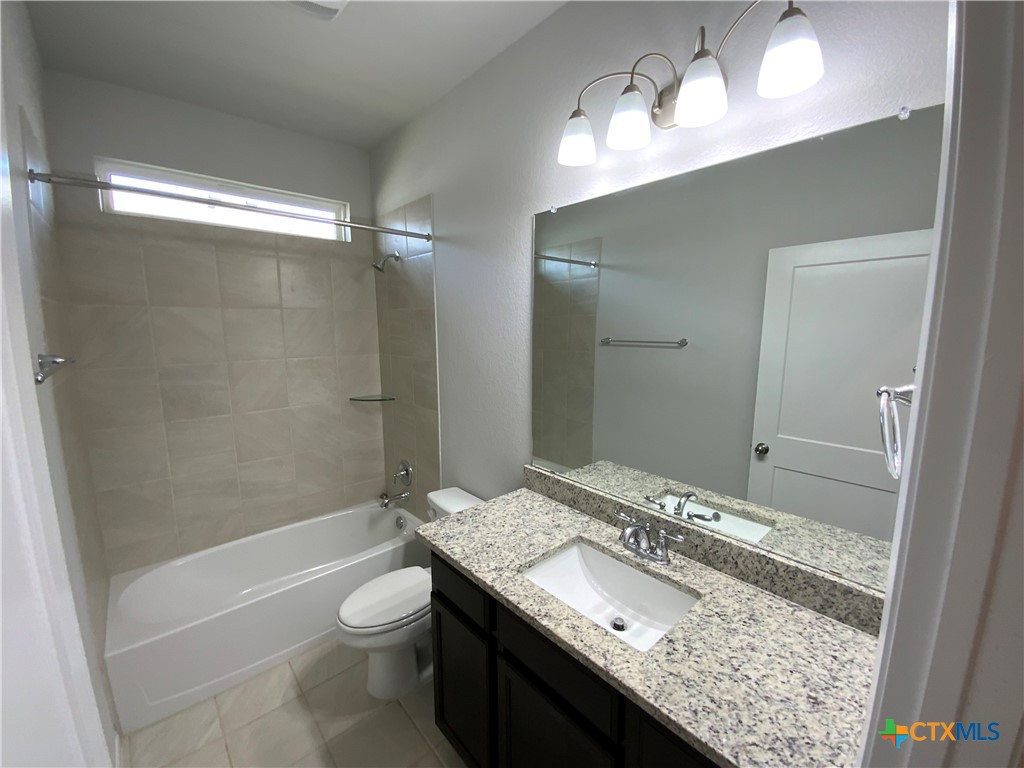 1905 Westphalia Drive Property Photo 15