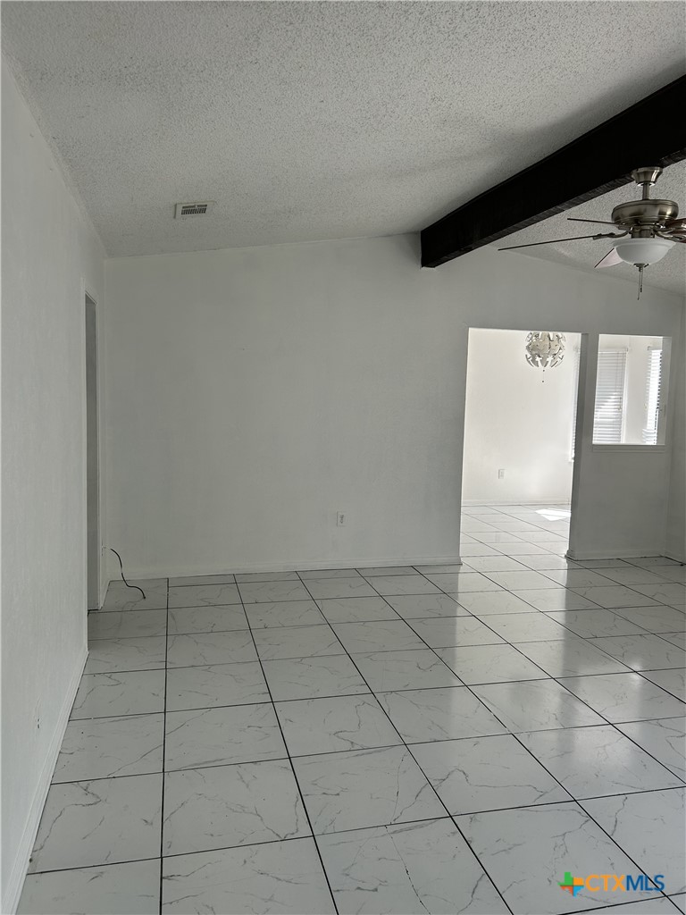 621673 Property Photo 17