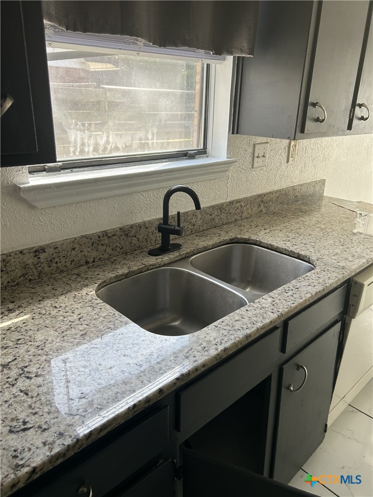 621673 Property Photo 22