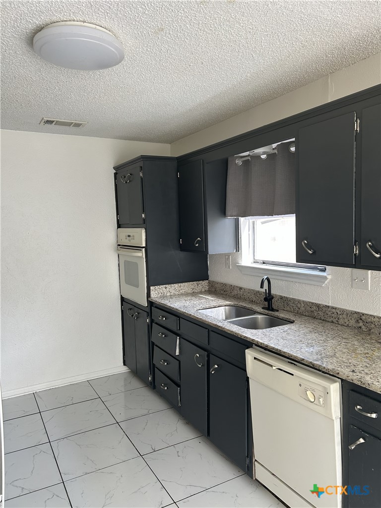 621673 Property Photo 25