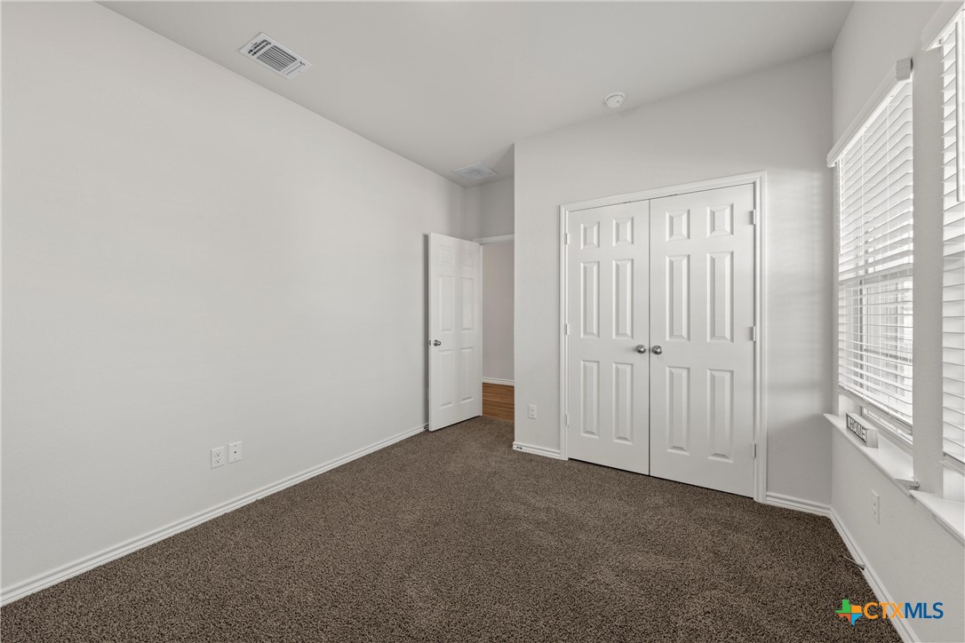 1940 Rosson Street Property Photo 25