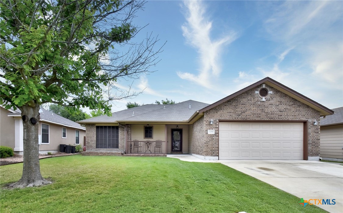 2251 Hazelwood Property Photo 1
