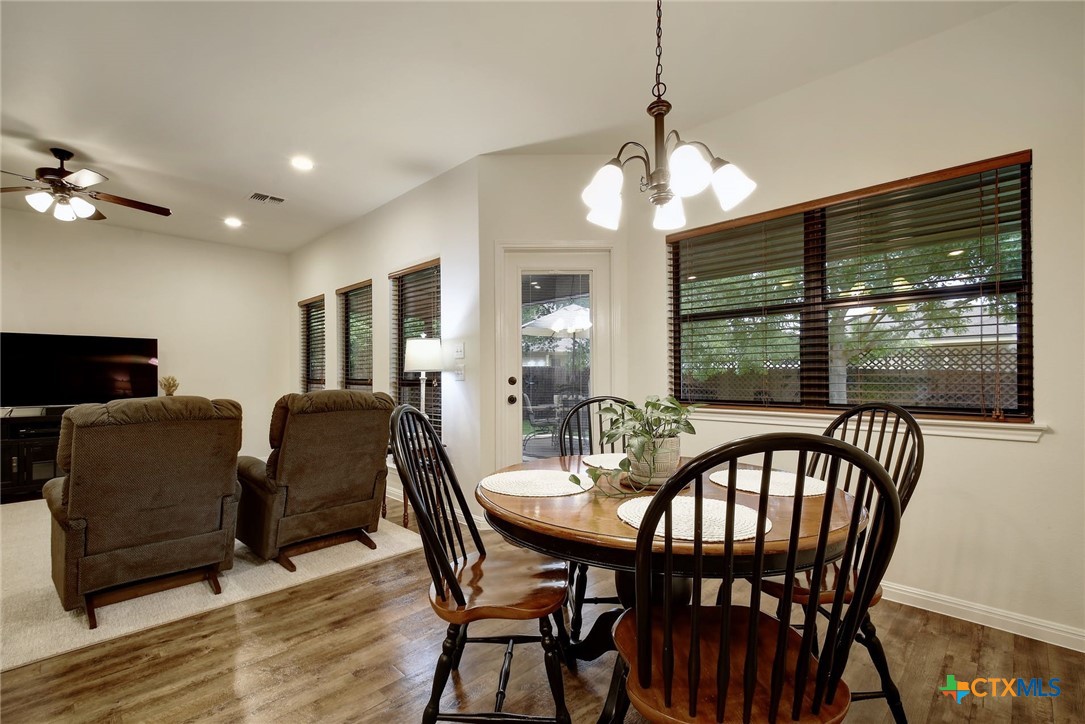 2251 Hazelwood Property Photo 10