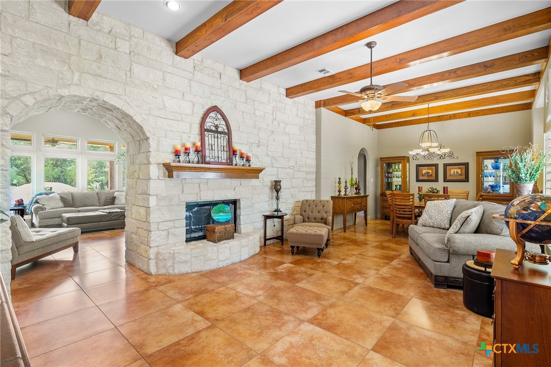 166 Post Oak Bend Property Photo 11