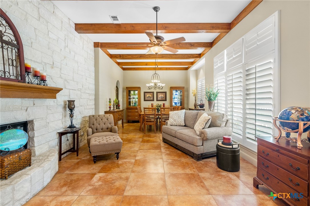 166 Post Oak Bend Property Photo 13
