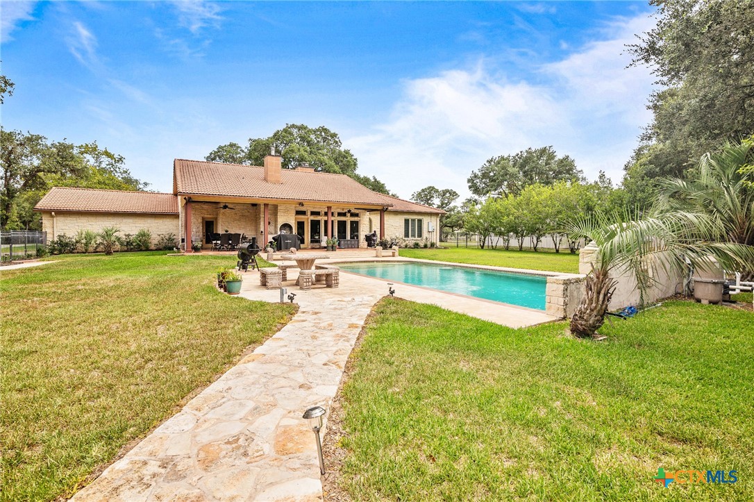 166 Post Oak Bend Property Photo 28