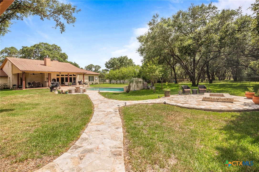 166 Post Oak Bend Property Photo 31