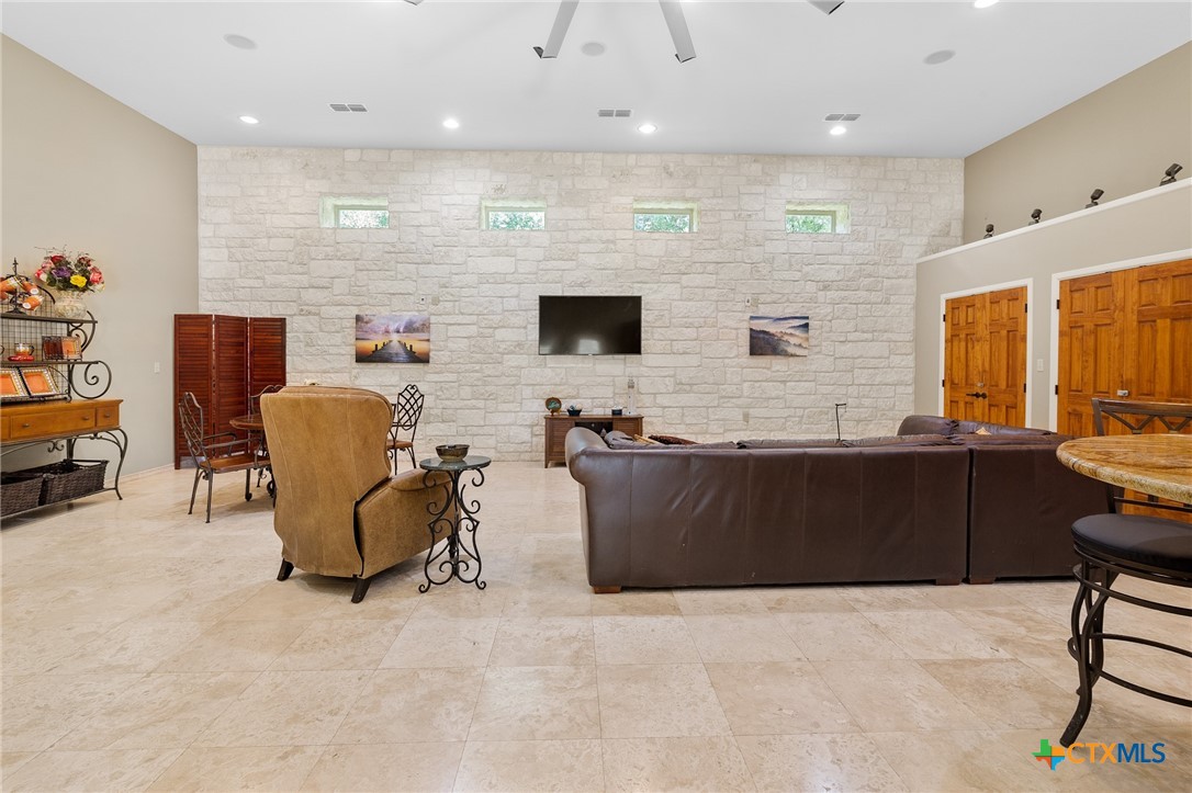 166 Post Oak Bend Property Photo 35