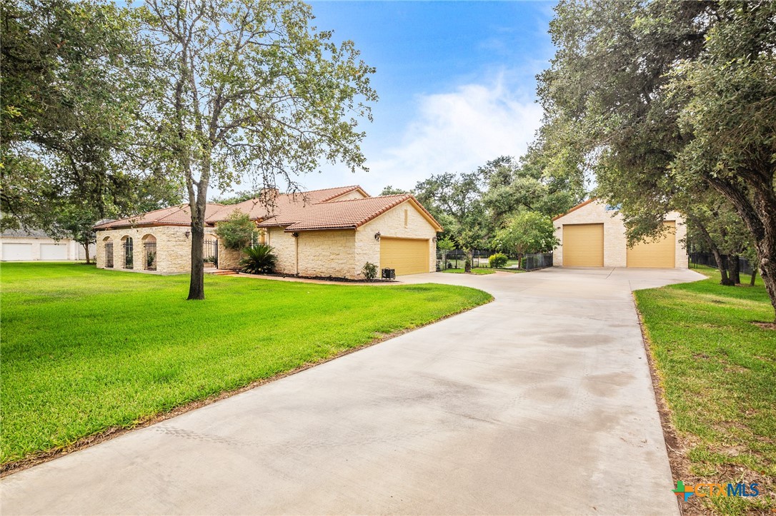 166 Post Oak Bend Property Photo 45