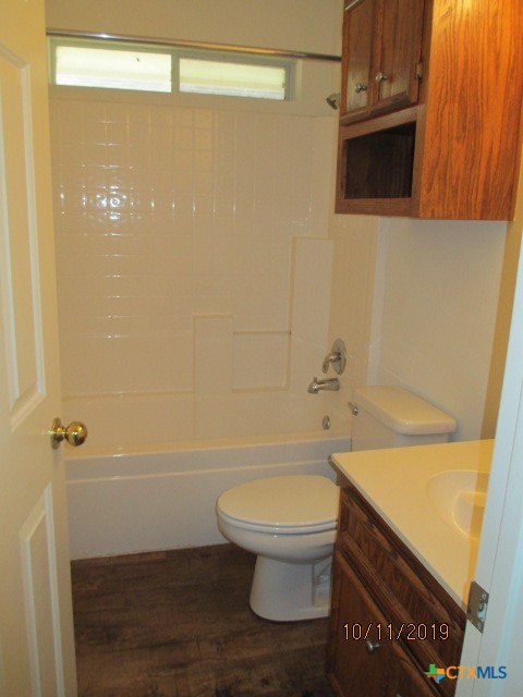 108 Gemini Court Property Photo 9