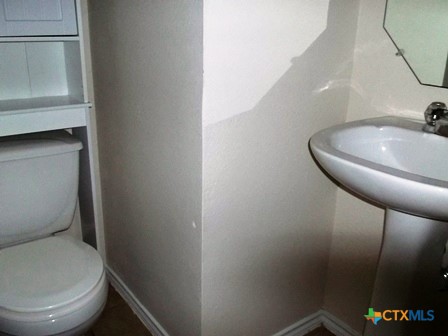 6205 Charlotte Lane Property Photo 8