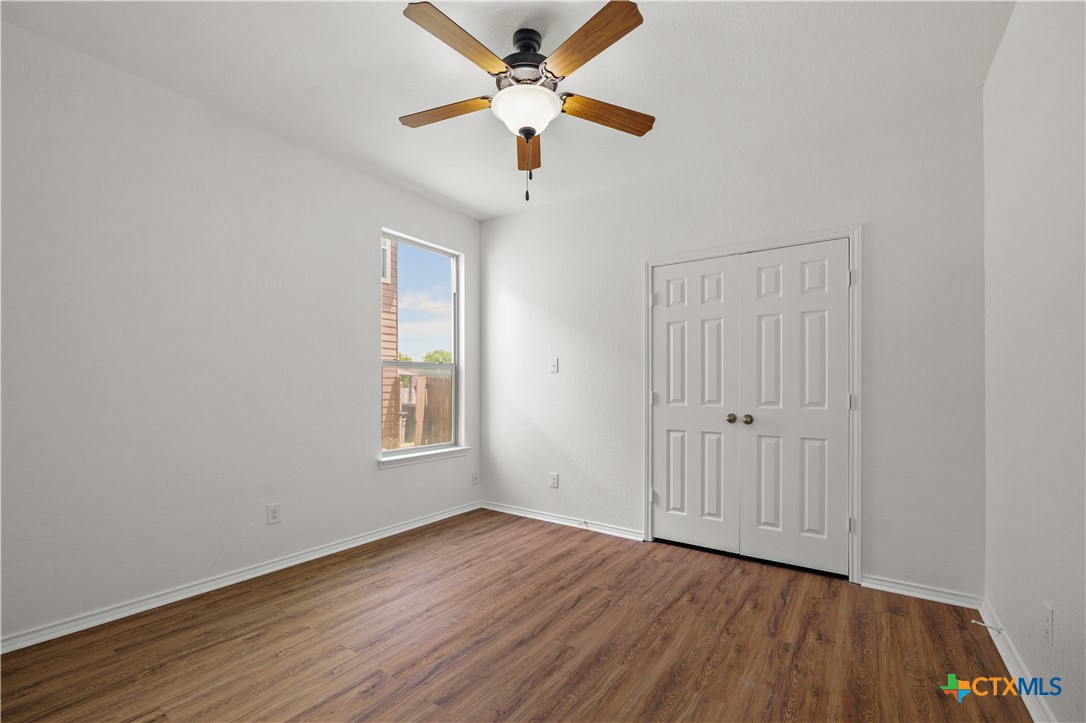 1464 Jordan Crossing Property Photo 6