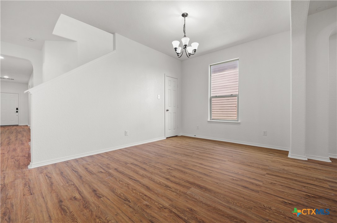 1464 Jordan Crossing Property Photo 17