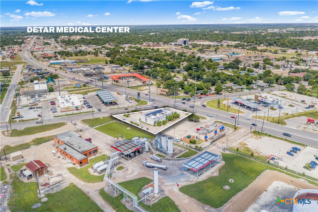 2101 Houston Highway Property Photo 11