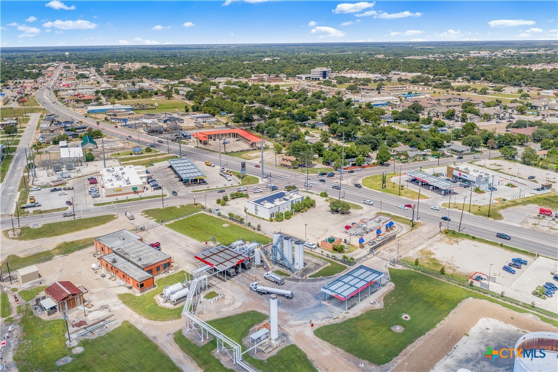2101 Houston Highway Property Photo 16