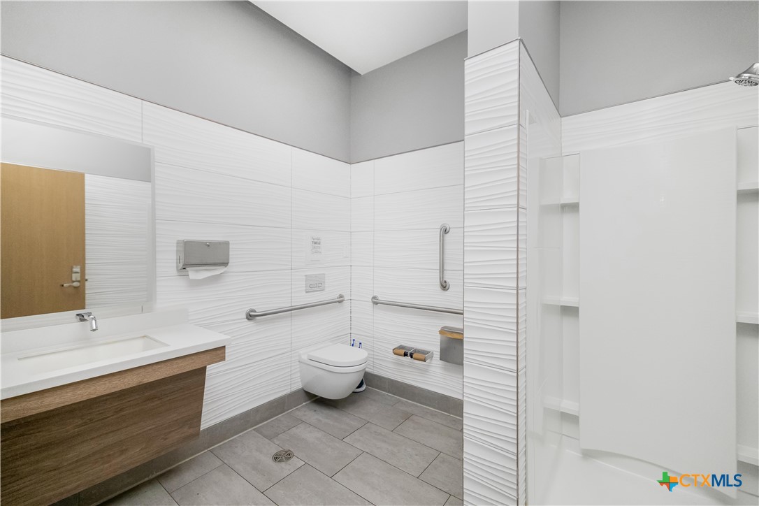 2101 Houston Highway Property Photo 38