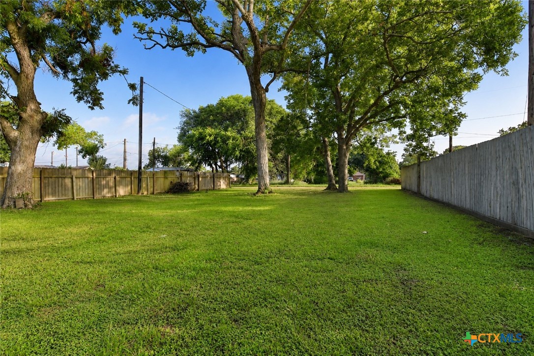 524 Main Street Property Photo 4