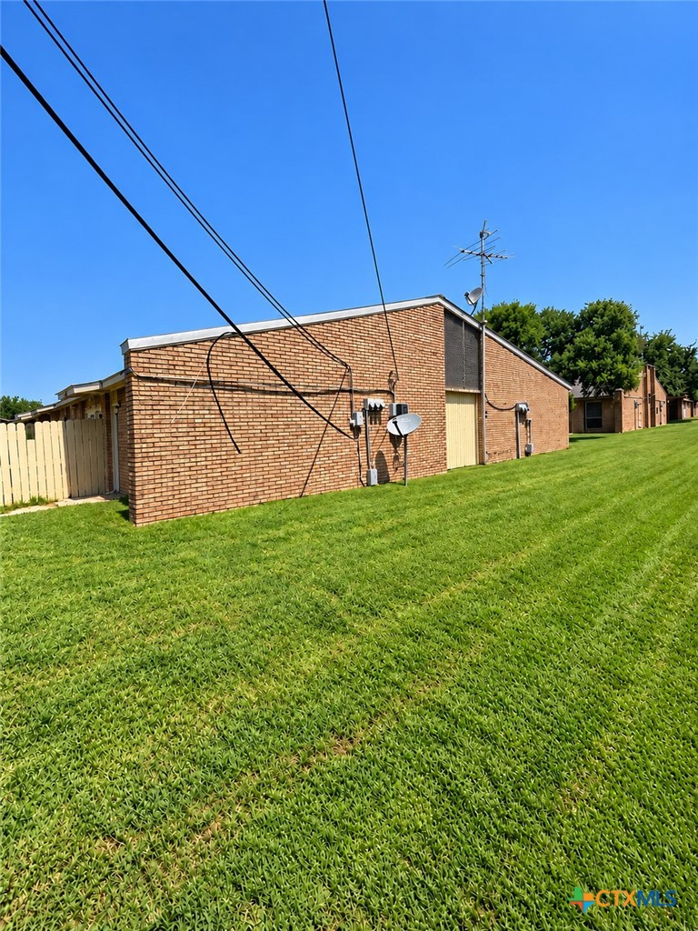 2312 Andover Drive Property Photo 1