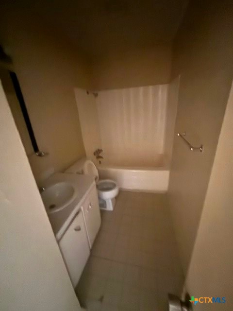 2312 Andover Drive Property Photo 4