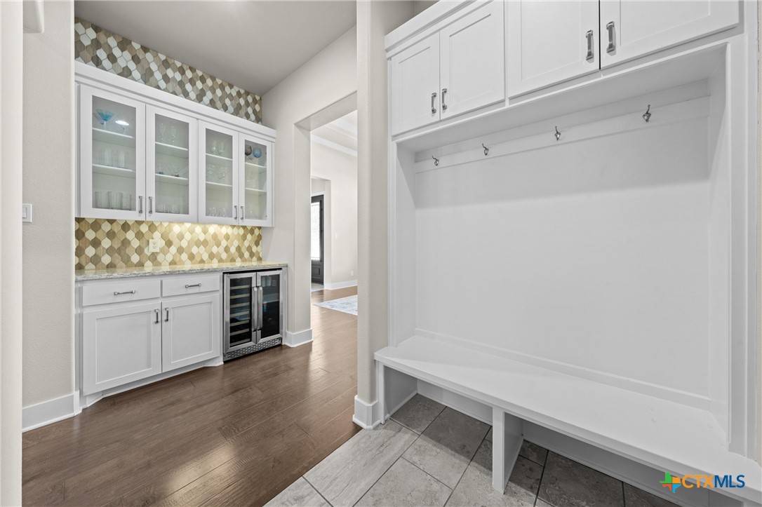 3008 Rolling Meadow Drive Property Photo 17