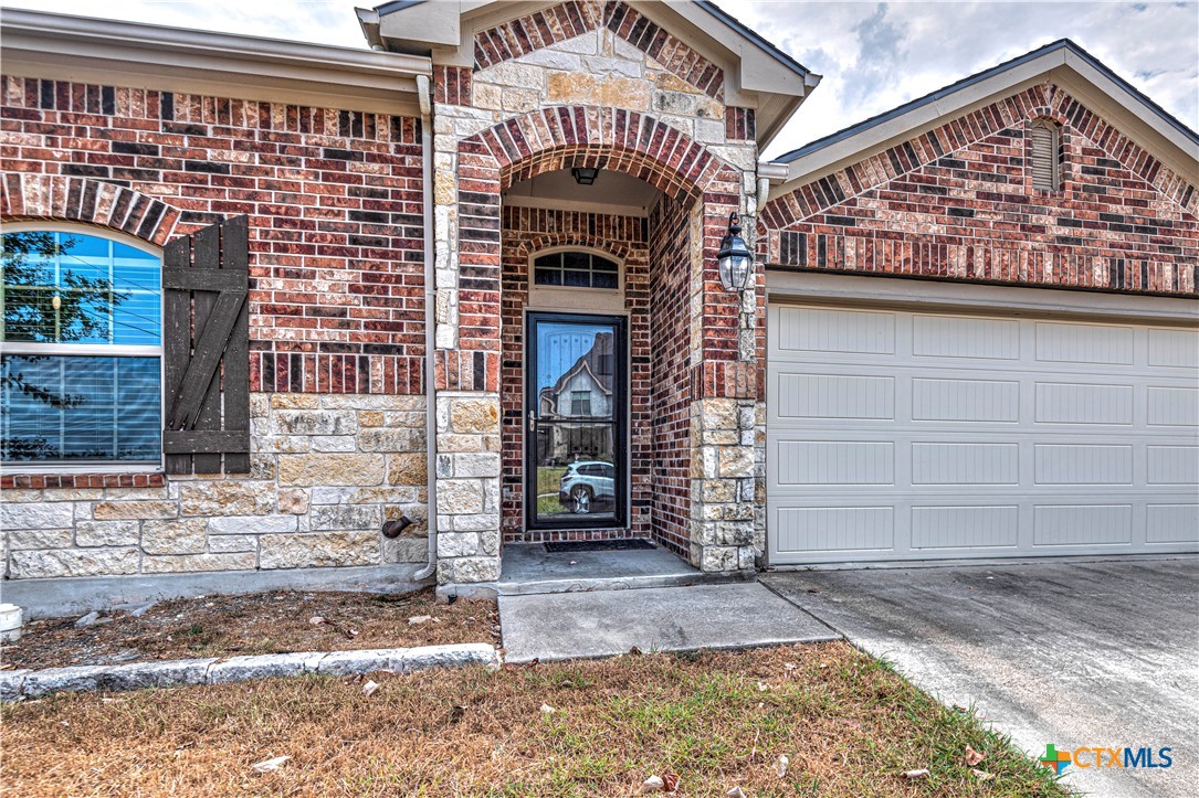 6608 Serpentine Drive Property Photo 6
