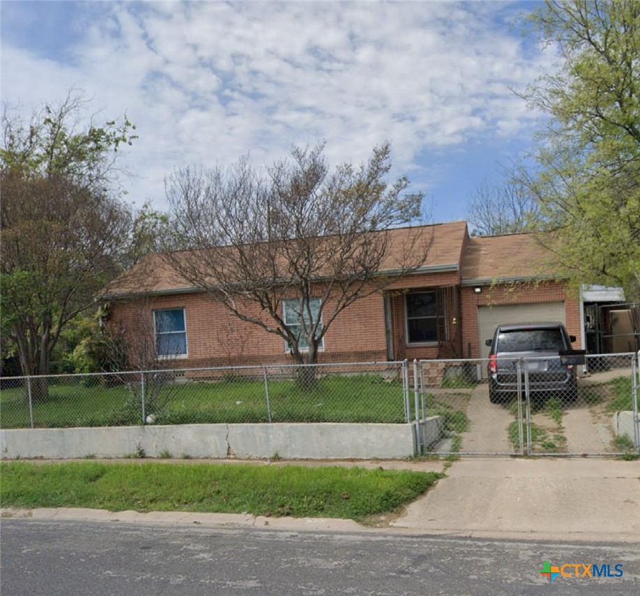 903 Conder Street Property Photo 1