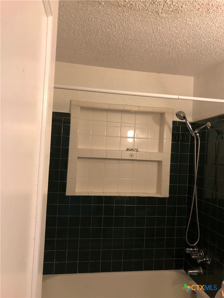 903 Conder Street Property Photo 6