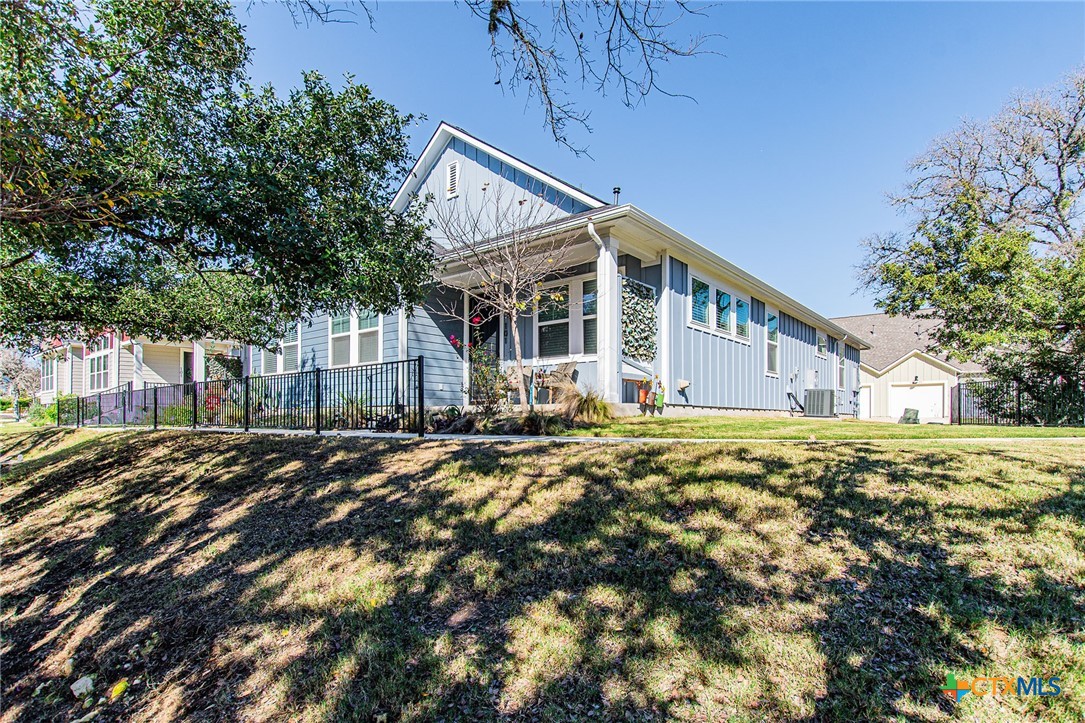 121 Lafitte Drive 101 Property Photo 2