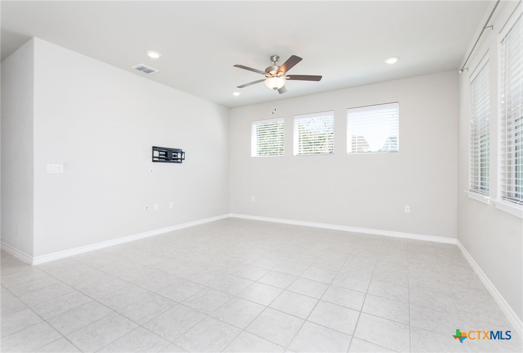 121 Lafitte Drive 101 Property Photo 6