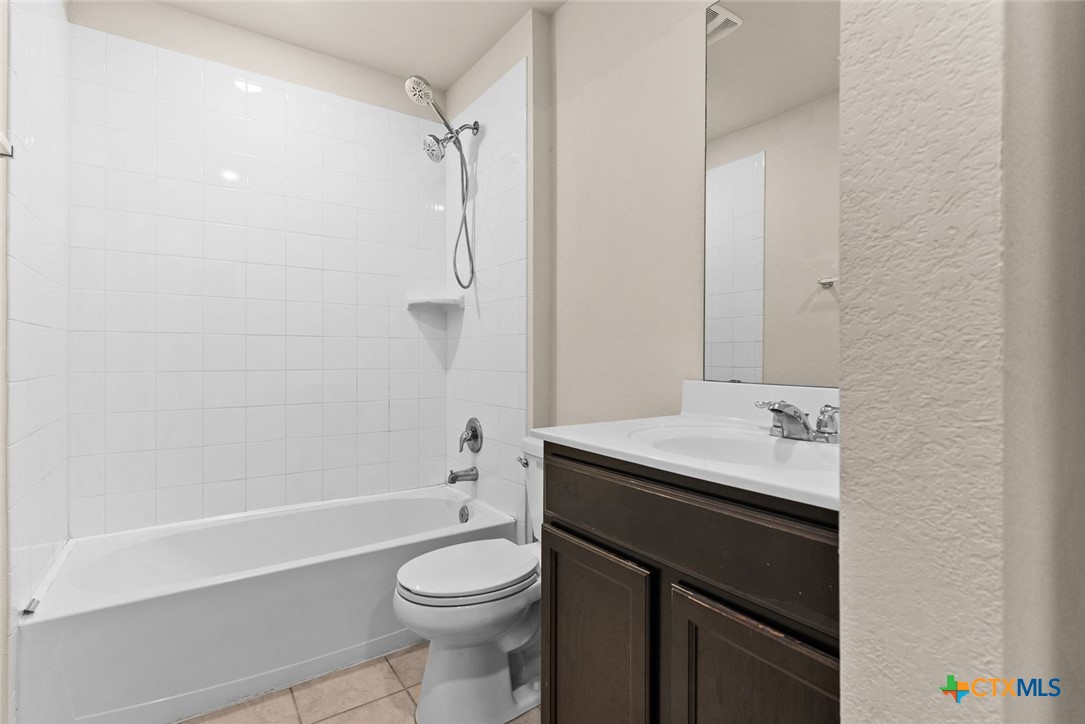 9506 Murandy Drive Property Photo 11