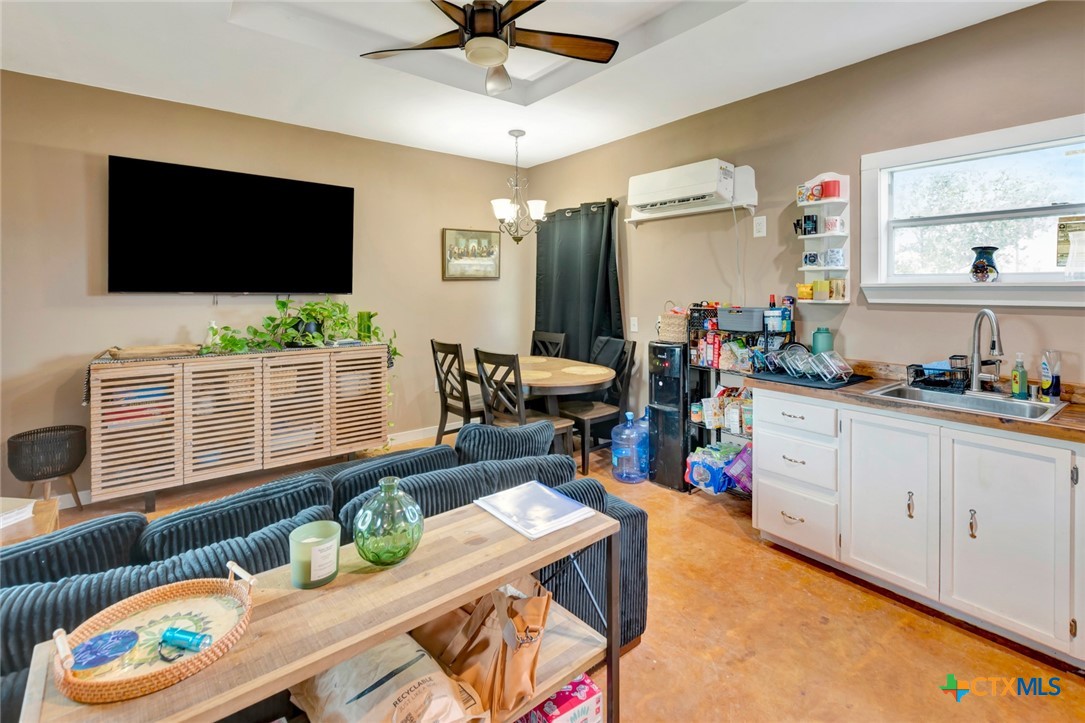1207 Friar Rd Property Photo 27