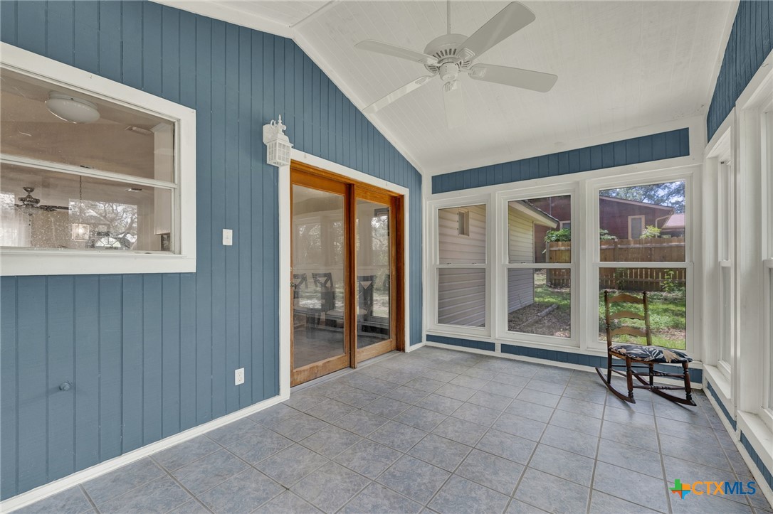 208 Reimer Avenue Property Photo 22