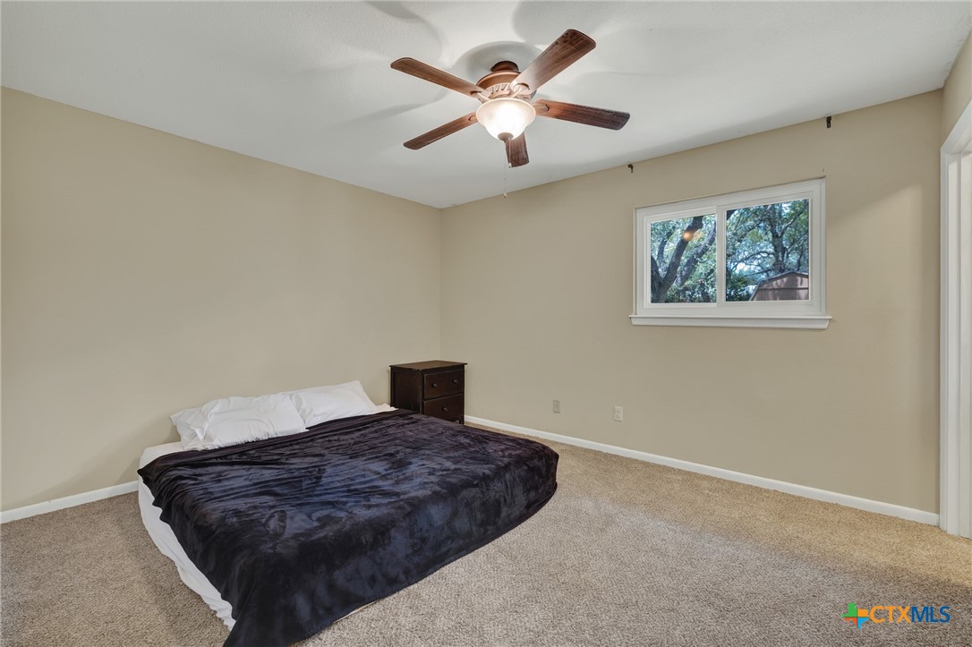 208 Reimer Avenue Property Photo 29