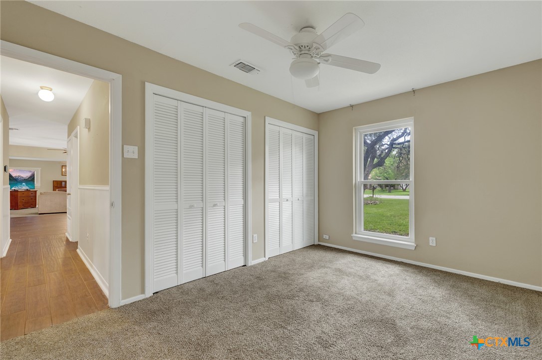 208 Reimer Avenue Property Photo 33