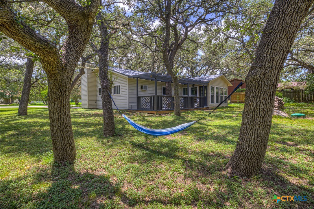208 Reimer Avenue Property Photo 41