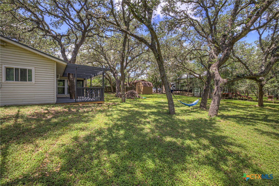 208 Reimer Avenue Property Photo 44
