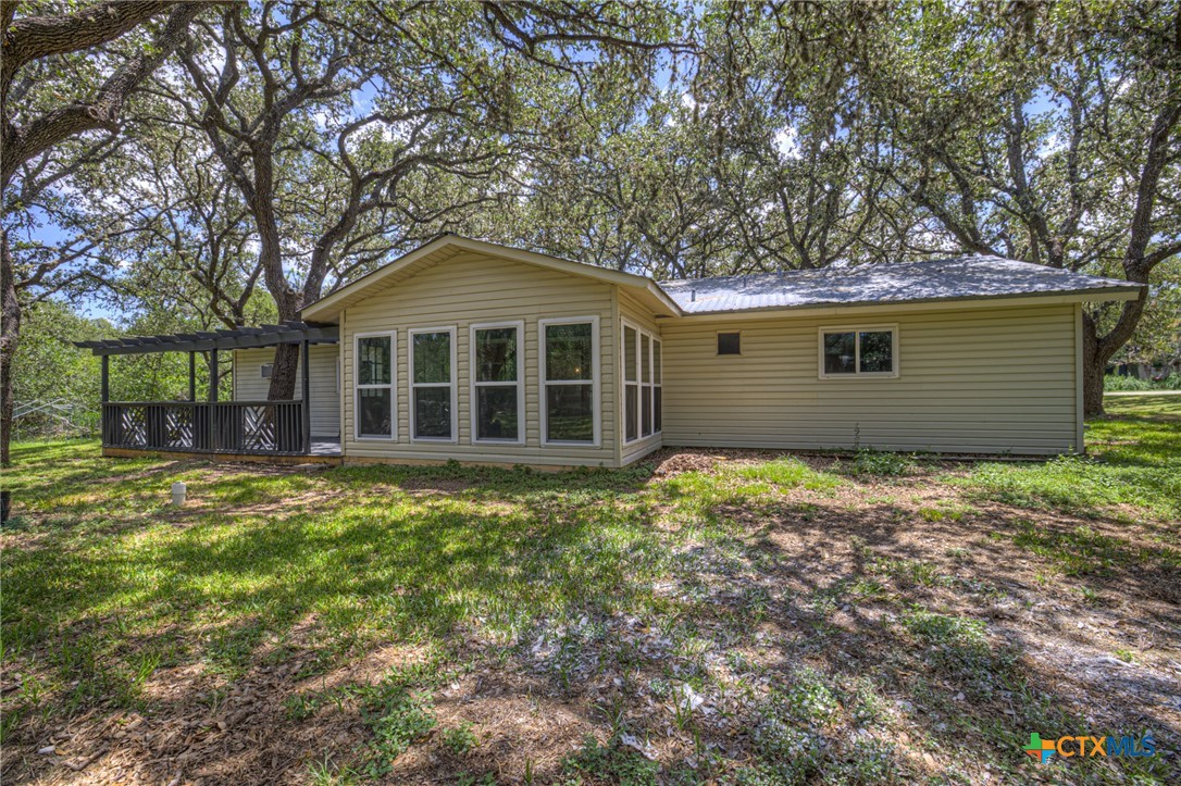 208 Reimer Avenue Property Photo 48