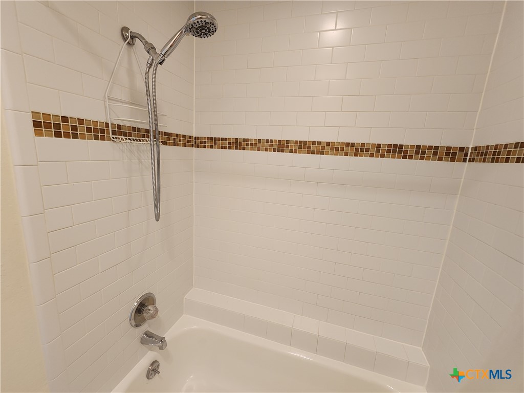 7685 Northcross Drive 308 Property Photo 13
