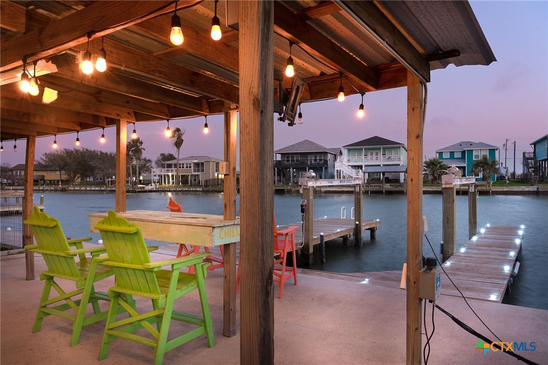 121 Ridge Harbor Drive Property Photo 1
